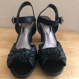 Sandals high heel